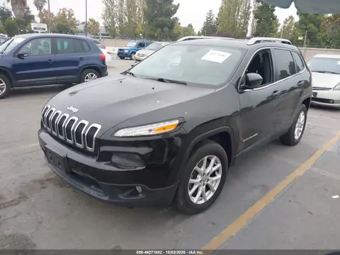 2015 Jeep Cherokee Latitude VIN 1C4PJMCS4FW774709 фото 2