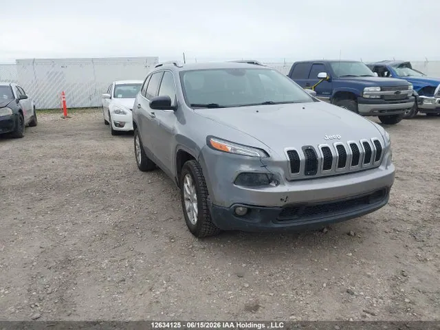 2016 Jeep Cherokee Latitude VIN 1C4PJMCS1GW130327 фото 1