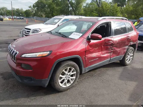 2016 Jeep Cherokee Latitude VIN 1C4PJMCS8GW218369 фото 2