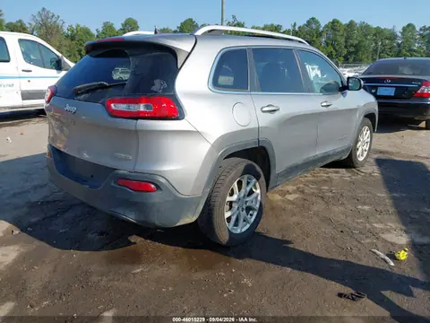 2016 Jeep Cherokee Latitude VIN 1C4PJLCBXGW201454 фото 4