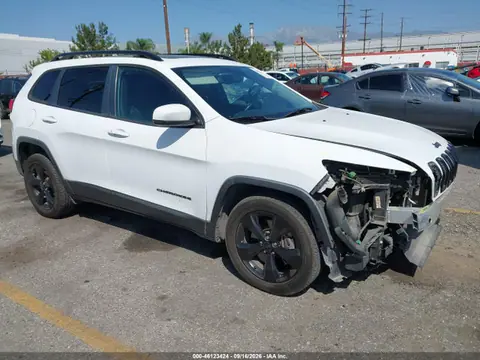 1C4PJLDX8JD533633 — 2018 Jeep Cherokee Limited FWD, Передняя часть (Front End), фото до ремонта