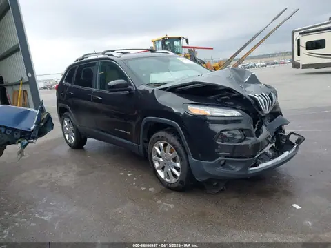 1C4PJMDB7FW739760 — 2015 Jeep Cherokee Limited, Передняя часть (Front End), фото до ремонта