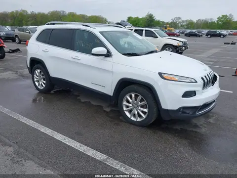 1C4PJMDS5FW630178 — 2015 Jeep Cherokee Limited, Передняя часть слева (Left Front), фото до ремонта