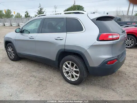 2014 Jeep Cherokee North VIN 1C4PJLCB7EW275170 фото 3