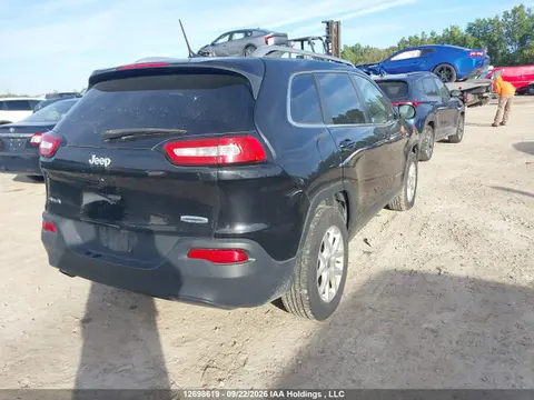 2015 Jeep Cherokee North VIN 1C4PJMCB8FW533476 фото 4