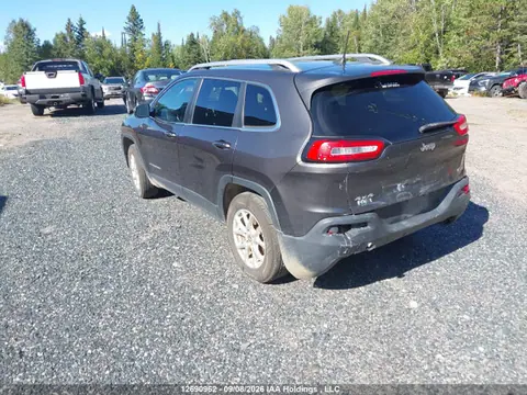 2016 Jeep Cherokee North VIN 1C4PJMCB2GW100950 фото 3