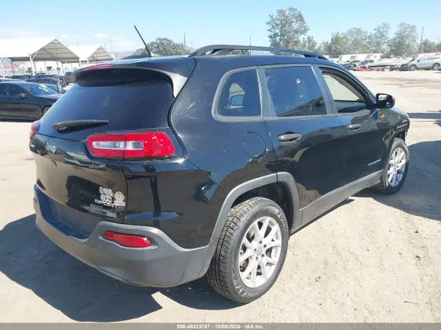 1C4PJLAB5HW547612 — 2017 Jeep Cherokee Sport FWD, фото 4 с аукциона IAAI 14.10.2026, Не указано