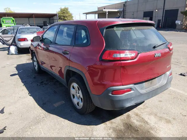 1C4PJLAB3EW318616 — 2014 Jeep Cherokee Sport, фото 3 с аукциона IAAI 30.09.2026, Передняя часть