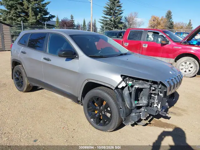 1C4PJMAS3FW672837 — 2015 Jeep Cherokee Sport, Передняя часть (Front), фото до ремонта