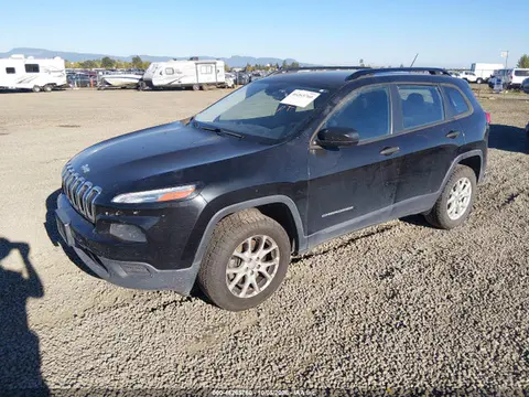 2015 Jeep Cherokee Sport VIN 1C4PJMAB3FW665810 фото 2