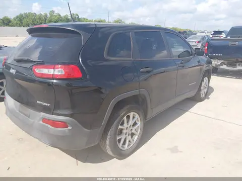 2017 Jeep Cherokee Sport VIN 1C4PJLAB4HD221439 фото 4