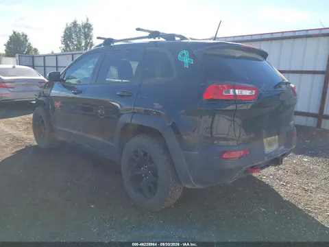 2017 Jeep Cherokee Trailhawk 4x4 VIN 1C4PJMBS5HW664756 фото 3