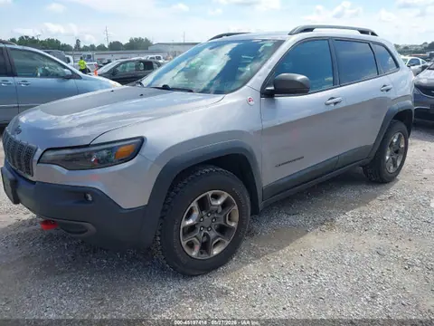 2019 Jeep Cherokee Trailhawk 4x4 VIN 1C4PJMBX8KD298693 фото 2