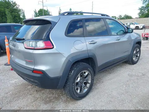 2019 Jeep Cherokee Trailhawk 4x4 VIN 1C4PJMBX8KD298693 фото 4