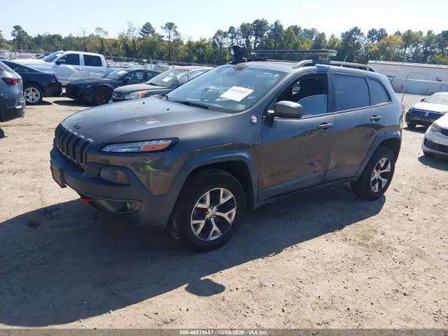 1C4PJMBB5EW243907 — 2014 Jeep Cherokee Trailhawk, фото 2 с аукциона IAAI 16.10.2026, Естественный износ