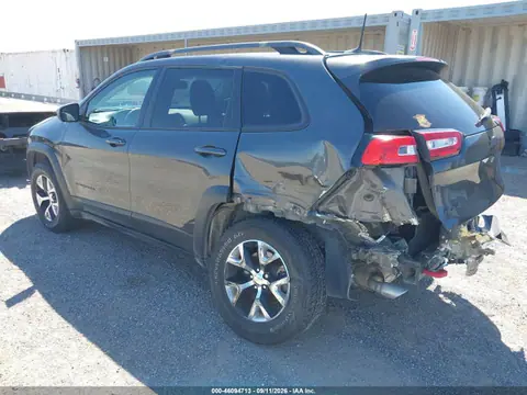 2016 Jeep Cherokee Trailhawk VIN 1C4PJMBS8GW306761 фото 3