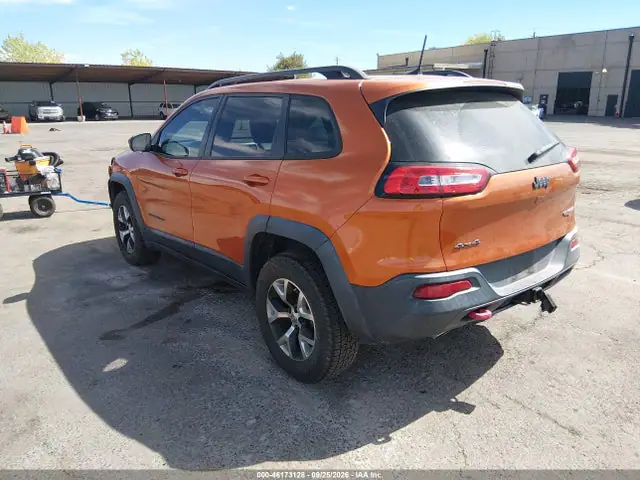 1C4PJMBS2GW154444 — 2016 Jeep Cherokee Trailhawk, фото 3 с аукциона IAAI 14.10.2026, Передняя часть