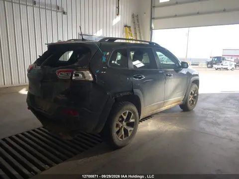 2017 Jeep Cherokee Trailhawk VIN 1C4PJMBB2HW521635 фото 4