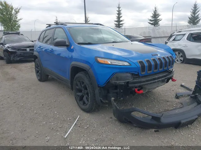 2018 Jeep Cherokee Trailhawk VIN 1C4PJMBX1JD558124 фото 1