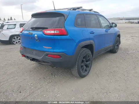 2018 Jeep Cherokee Trailhawk VIN 1C4PJMBX1JD558124 фото 4