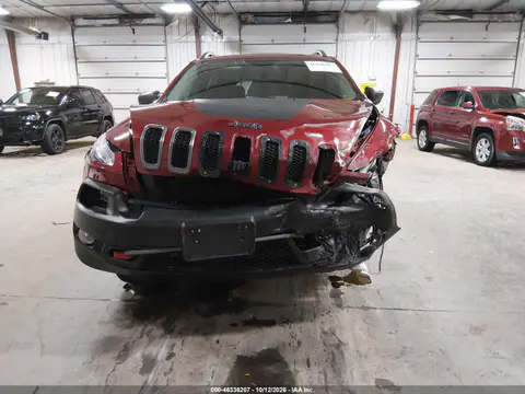 2015 Jeep Cherokee Trailhawk VIN 1C4PJMBS3FW511645 фото 7