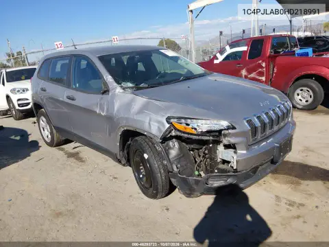 1C4PJLAB0HD218991 — 2017 Jeep Cherokee, Передняя часть, фото до ремонта