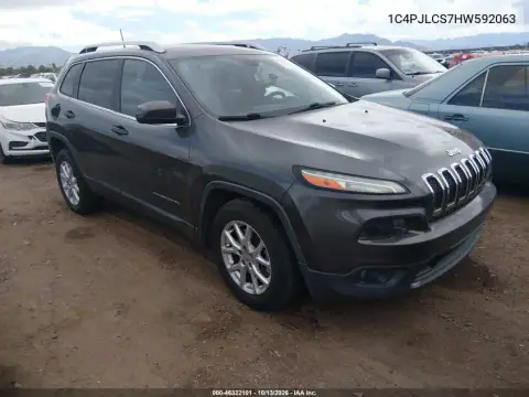 1C4PJLCS7HW592063 — 2017 Jeep Cherokee, Передняя часть, фото до ремонта