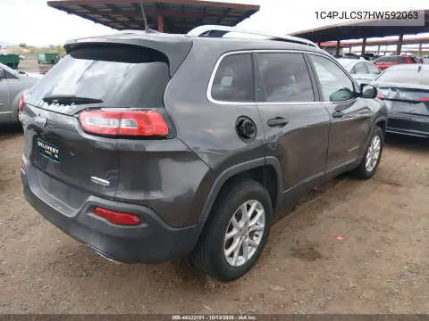 1C4PJLCS7HW592063 — 2017 Jeep Cherokee, фото 4 с аукциона IAAI, Передняя часть