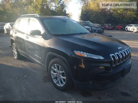 1C4PJLCB6JD590211 — 2018 Jeep Cherokee, Левая сторона, фото до ремонта
