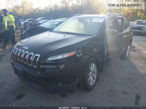 2018 Jeep Cherokee Latitude Fwd VIN 1C4PJLCB6JD590211 фото 3