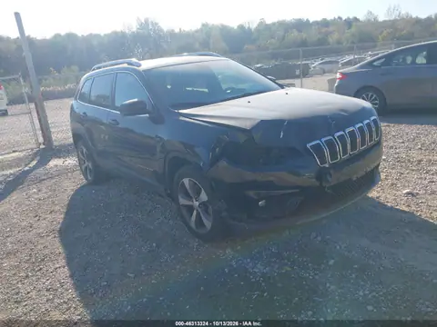 1C4PJLDB8KD370214 — 2019 Jeep Cherokee, Передняя часть, фото до ремонта