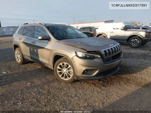 1C4PJLLNXKD317591 — 2019 Jeep Cherokee, Передняя часть, фото до ремонта