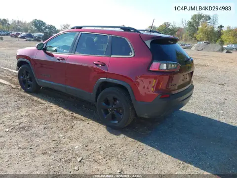 1C4PJMLB4KD294983 — 2019 Jeep Cherokee, фото 4 с аукциона IAAI, Передняя часть