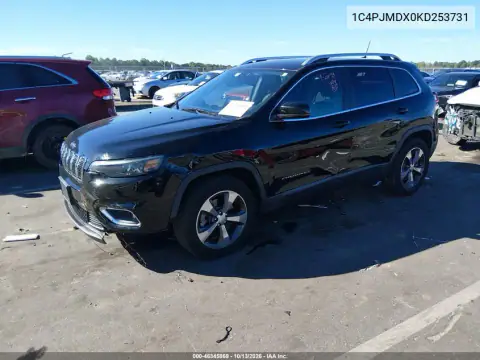 1C4PJMDX0KD253731 — 2019 Jeep Cherokee, фото 3 с аукциона IAAI, Передняя часть