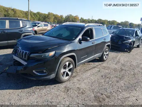 1C4PJMDX5KD138557 — 2019 Jeep Cherokee, фото 3 с аукциона IAAI, Передняя часть