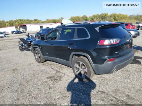 1C4PJMDX5KD138557 — 2019 Jeep Cherokee, фото 4 с аукциона IAAI, Передняя часть