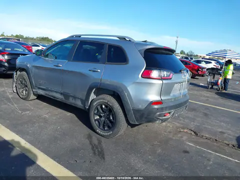2021 Jeep Cherokee Trailhawk 4X4 VIN 1C4PJMBX3MD253079 фото 3