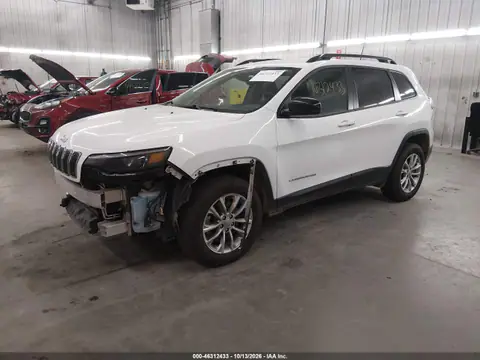 1C4PJMMN6ND529168 — 2022 Jeep Cherokee, фото 3 с аукциона IAAI, Передняя часть справа