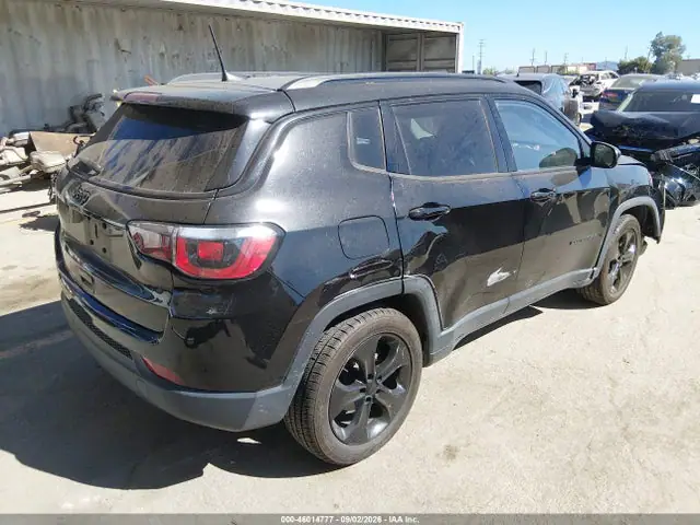 3C4NJCBB4KT706719 — 2019 Jeep Compass Altitude FWD, фото 4 с аукциона IAAI 14.10.2026, Передняя часть