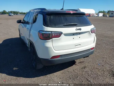 2020 Jeep Compass Altitude VIN 3C4NJCBB9LT135813 фото 3