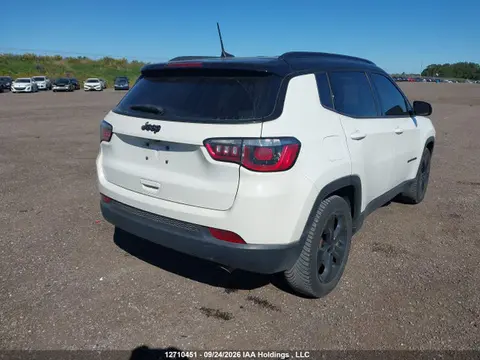 2020 Jeep Compass Altitude VIN 3C4NJCBB9LT135813 фото 4