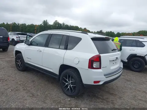 2015 Jeep Compass High Altitude Edition VIN 1C4NJDEB4FD271388 фото 3