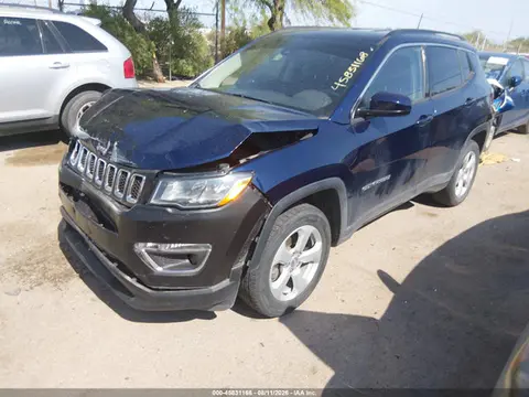 2021 Jeep Compass Latitude 4x4 VIN 3C4NJDBB5MT555446 фото 2