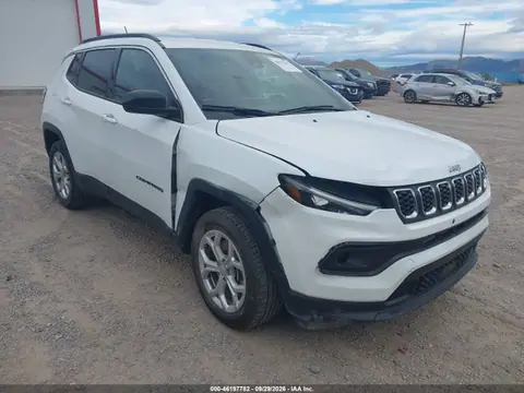 2024 Jeep Compass Latitude 4x4 VIN 3C4NJDBNXRT110444 фото 1