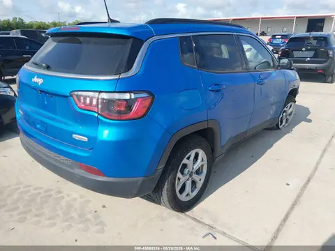2025 Jeep Compass Latitude 4x4 VIN 3C4NJDBNXST577689 фото 4