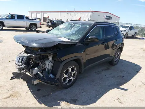 2018 Jeep Compass Latitude Fwd VIN 3C4NJCBB1JT304641 фото 2