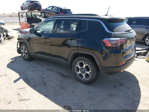 2018 Jeep Compass Latitude Fwd VIN 3C4NJCBB1JT304641 фото 3