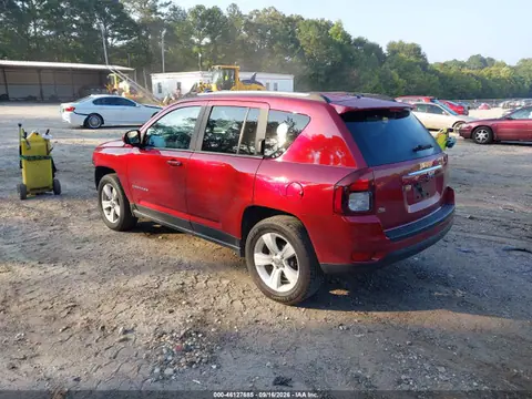 2014 Jeep Compass Latitude VIN 1C4NJCEA2ED715125 фото 3