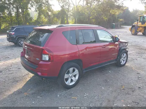 2014 Jeep Compass Latitude VIN 1C4NJCEA2ED715125 фото 4