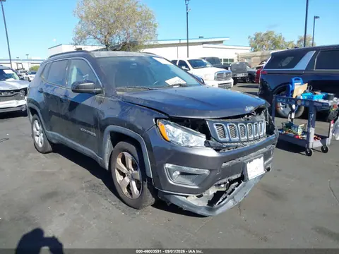 2018 Jeep Compass Latitude VIN 3C4NJCBB4JT411635 фото 1